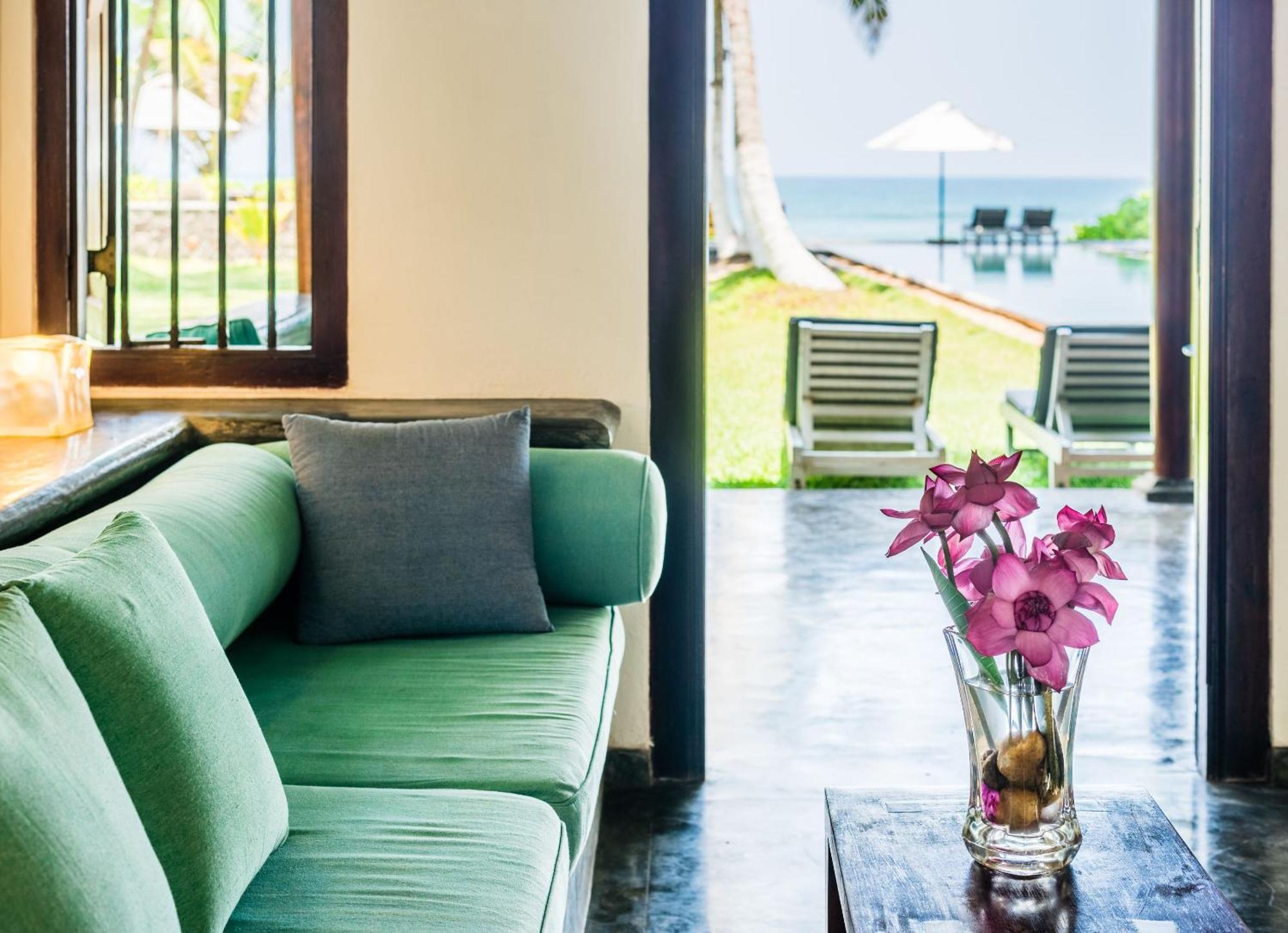 Apa Villa Thalpe Unawatuna Esterno foto